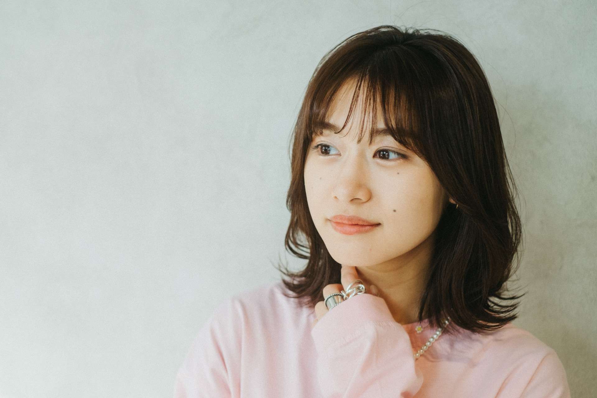 ショートカットの女性