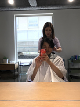 momoko先生にカットして貰いました◎